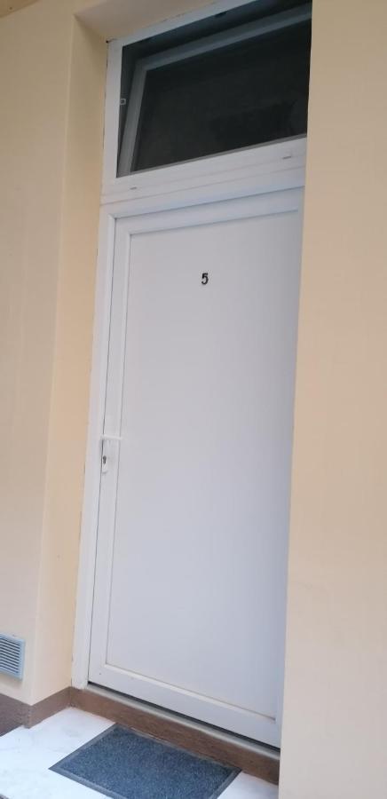 Little-Oasis Apartment ブダペスト エクステリア 写真