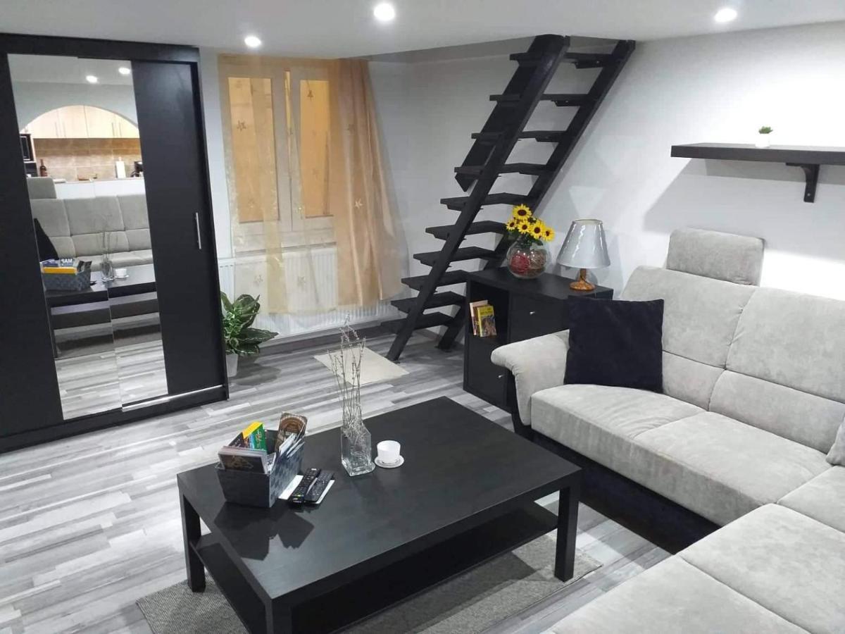 Little-Oasis Apartment ブダペスト エクステリア 写真